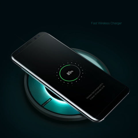 Wireless Charging Pad With Fast Charge - Gadget Idol